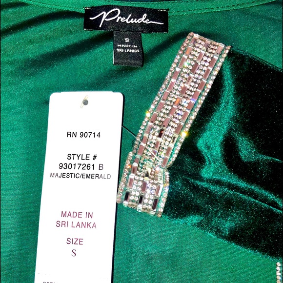 Top - Picture 3 of 3